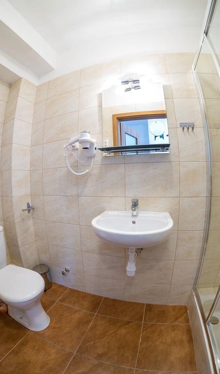Patra Bed & Breakfast Warsaw Ngoại thất bức ảnh
