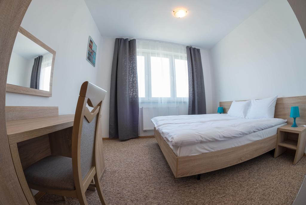 Patra Bed & Breakfast Warsaw Ngoại thất bức ảnh