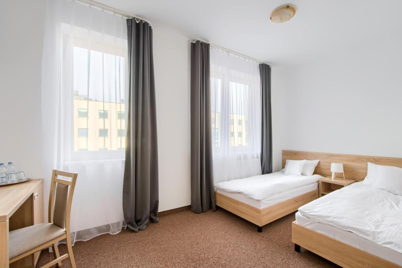 Patra Bed & Breakfast Warsaw Ngoại thất bức ảnh