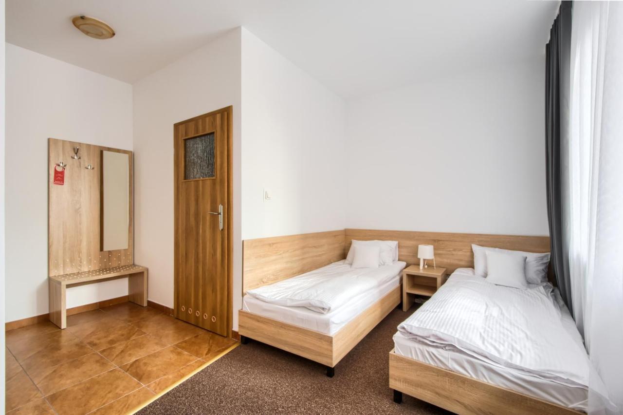 Patra Bed & Breakfast Warsaw Ngoại thất bức ảnh
