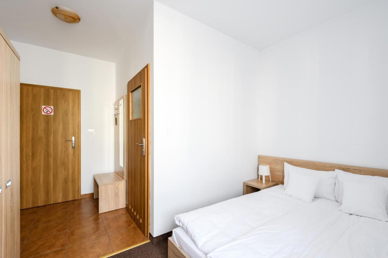 Patra Bed & Breakfast Warsaw Ngoại thất bức ảnh